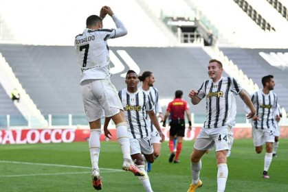  佛罗伦萨绝杀国际米兰引争议  